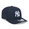 New Era 9SEVENTY New York Yankees Stretch Snap Perform Cap Navy