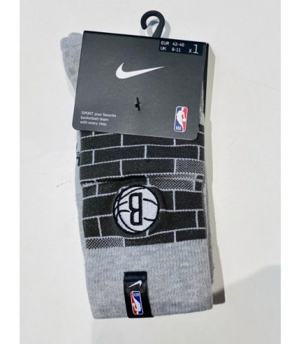 NIKE BROOKLYN NETS COURTSIDE CREW SOCKS DK GREY HEATHER/CHARCOAL HEATHR/WHITE