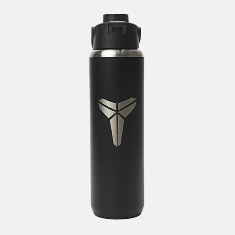 NIKE SS RECHARGE CHUG BOTTLE 24 OZ K BRYANT BLACK/BLACK/METALLIC SILVER